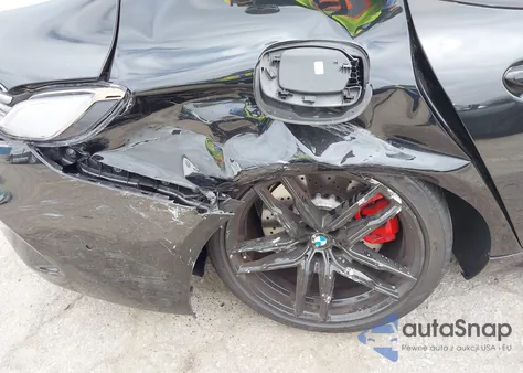 2025 BMW M8 Gran Coupe Competition z USA, uszkodzony, nr VIN WBSGV0C05SCT69698